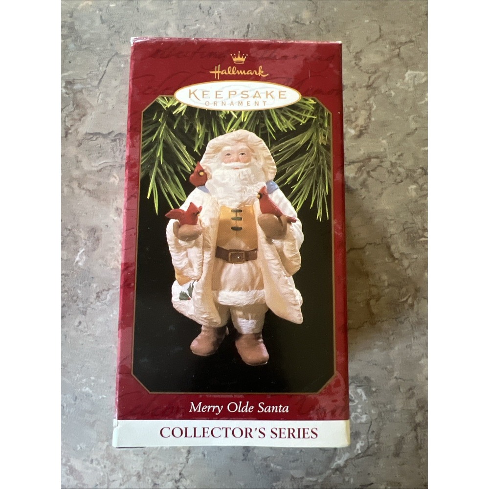 HALLMARK KEEPSAKE 1997 MERRY OLDE SANTA Ornament
